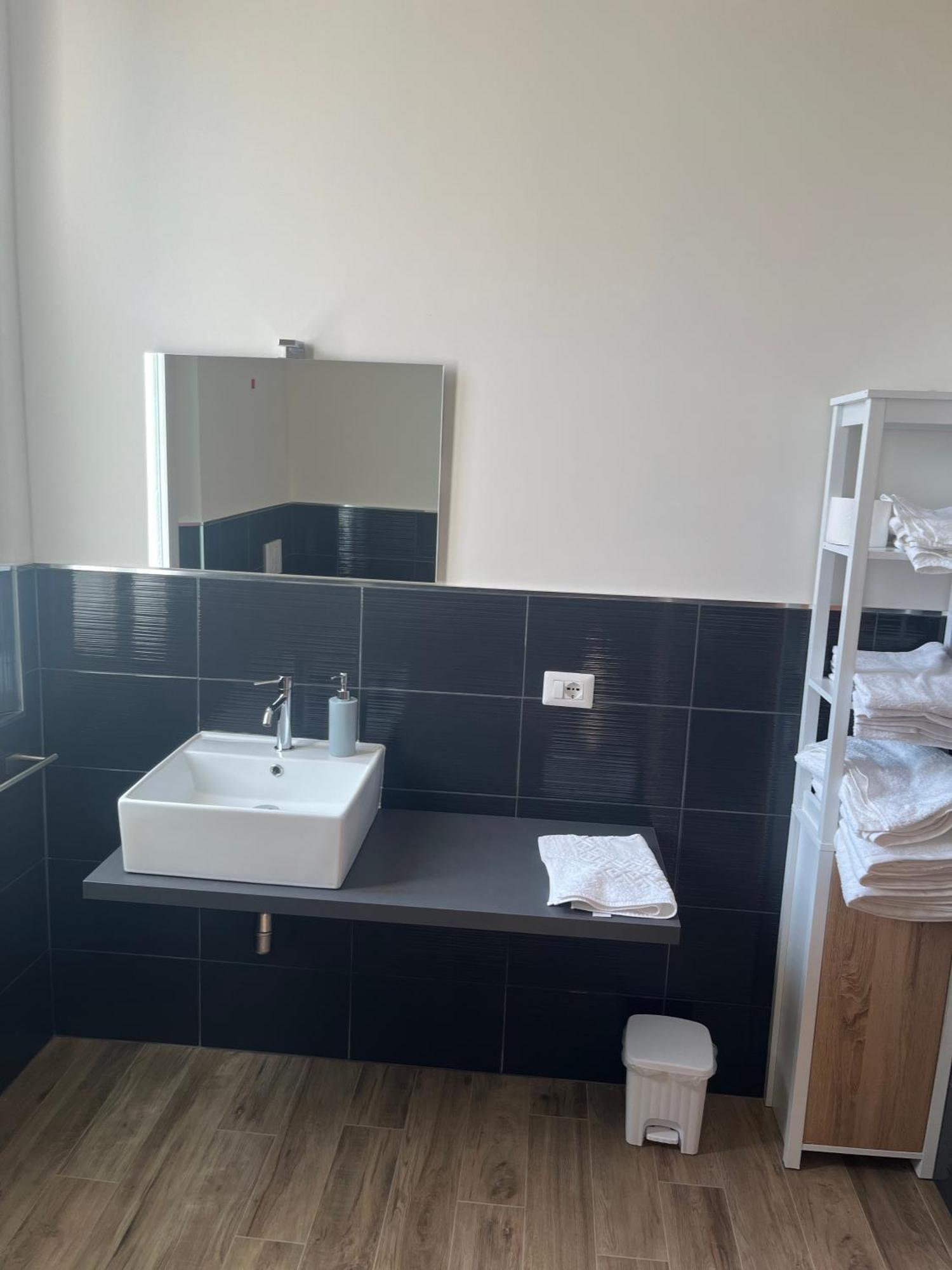 Casa Nel Borgo Di Capraia Монтелупо Фиорентино Екстериор снимка
